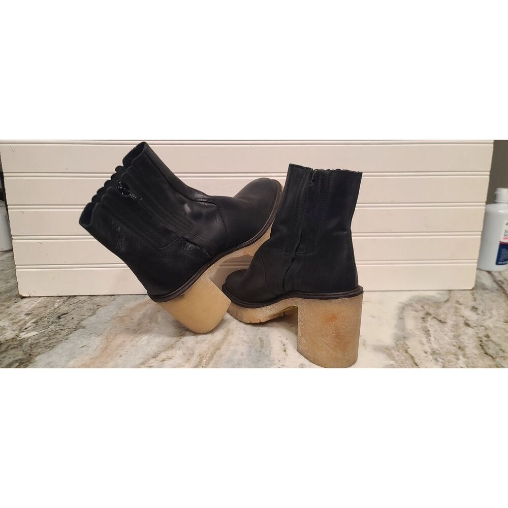 Free People Womens Black Leather James Chelsea Boots Size 9